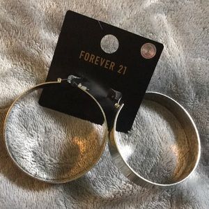 F21 THICK SILVER HOOP EARRINGS